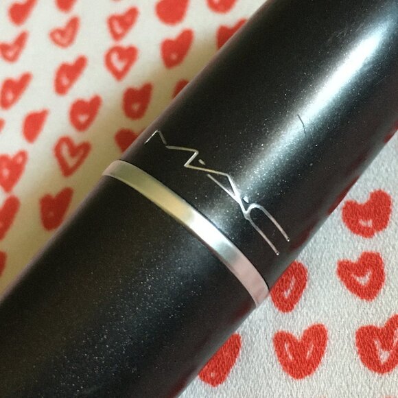 MAC Lady Danger Matte Lipstick NWOT Vivid Bright Coral-Red Full Size 3g - Picture 7 of 7